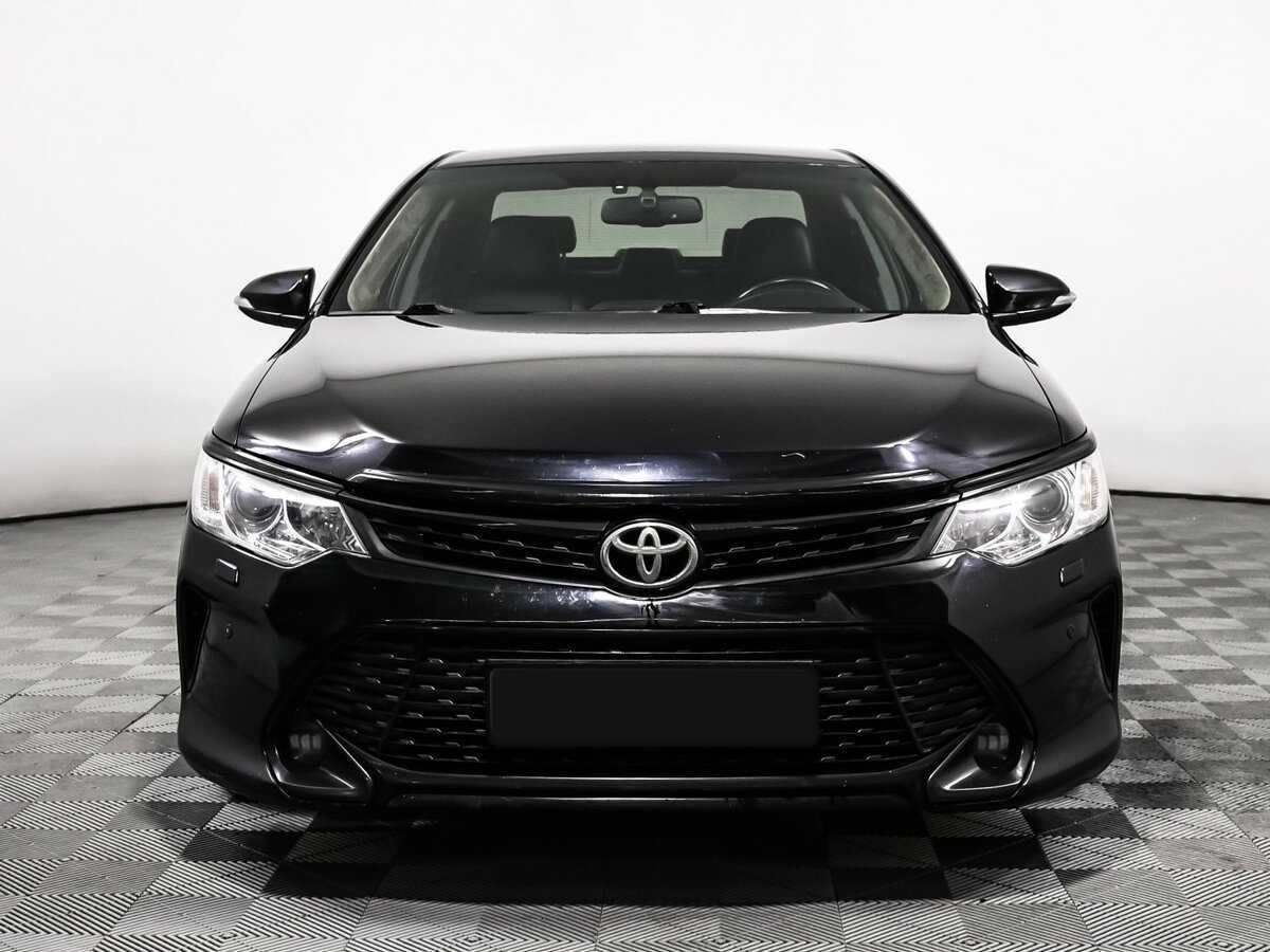 Toyota Camry, 2017 - фото №2