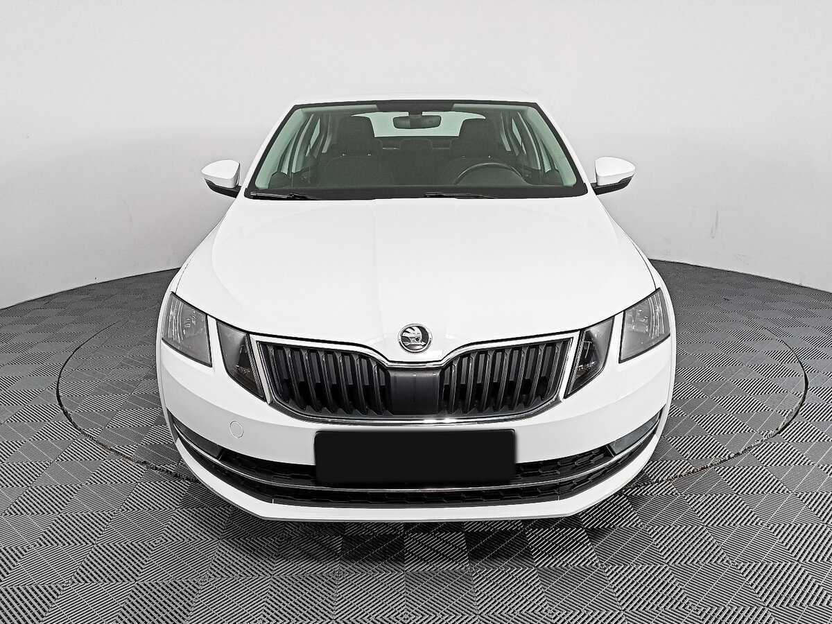 Skoda Octavia, 2020 - фото №2