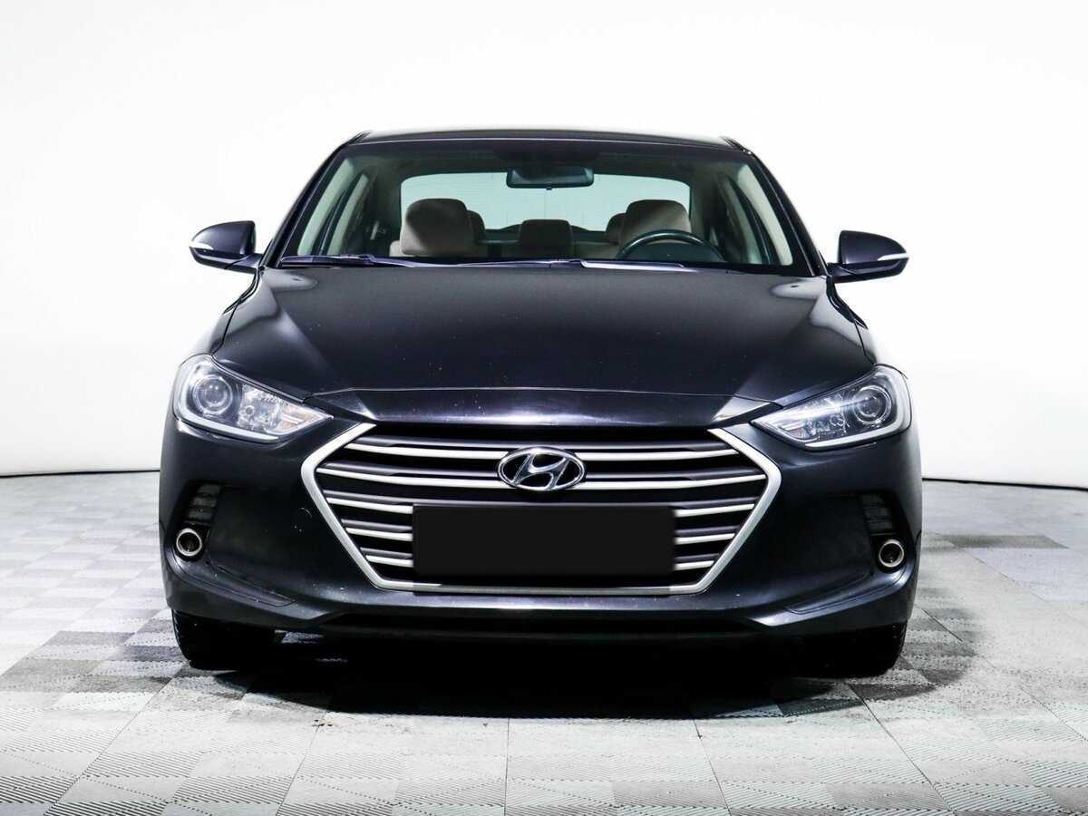 Hyundai Elantra, 2018 - фото №2