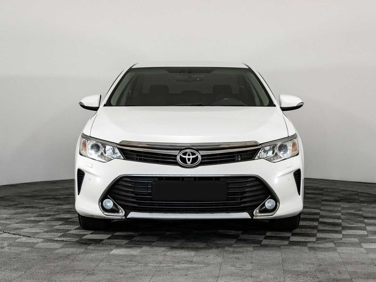 Toyota Camry, 2015 - фото №2