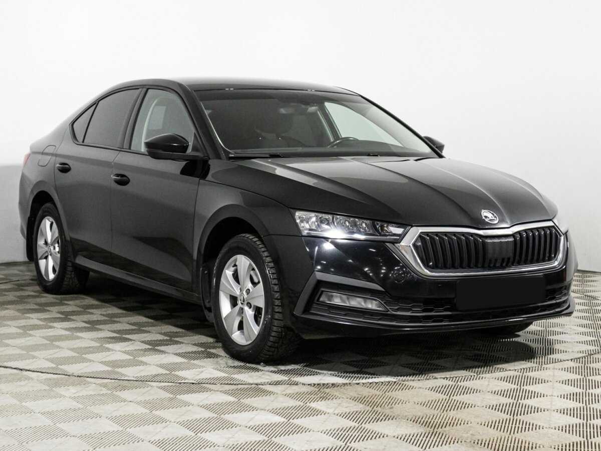 Skoda Octavia, 2021 - фото №3