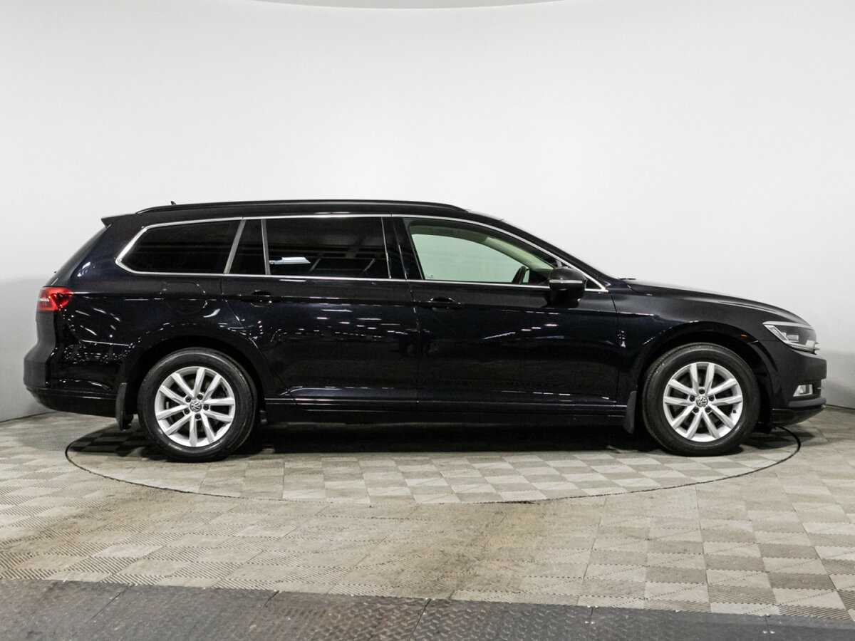 Volkswagen Passat, 2018 - фото №4