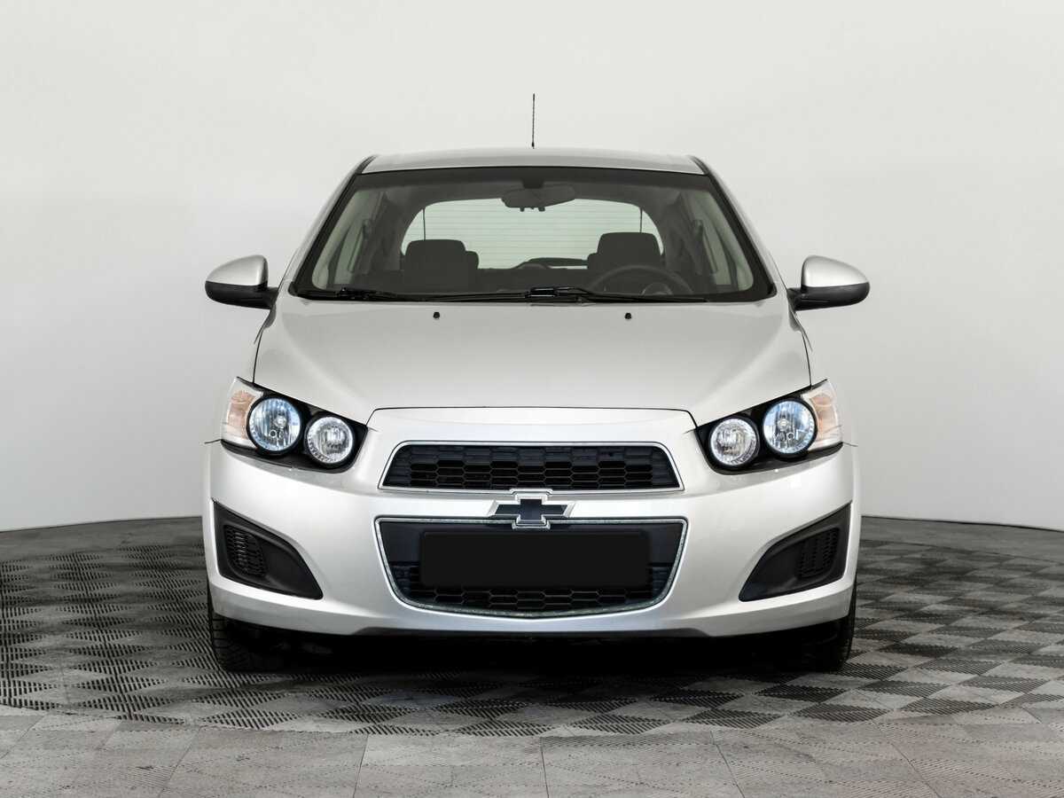Chevrolet Aveo, 2013 - фото №2