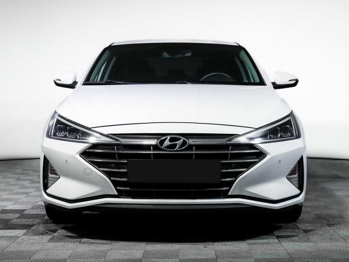 Hyundai Elantra, 2020 - фото №2