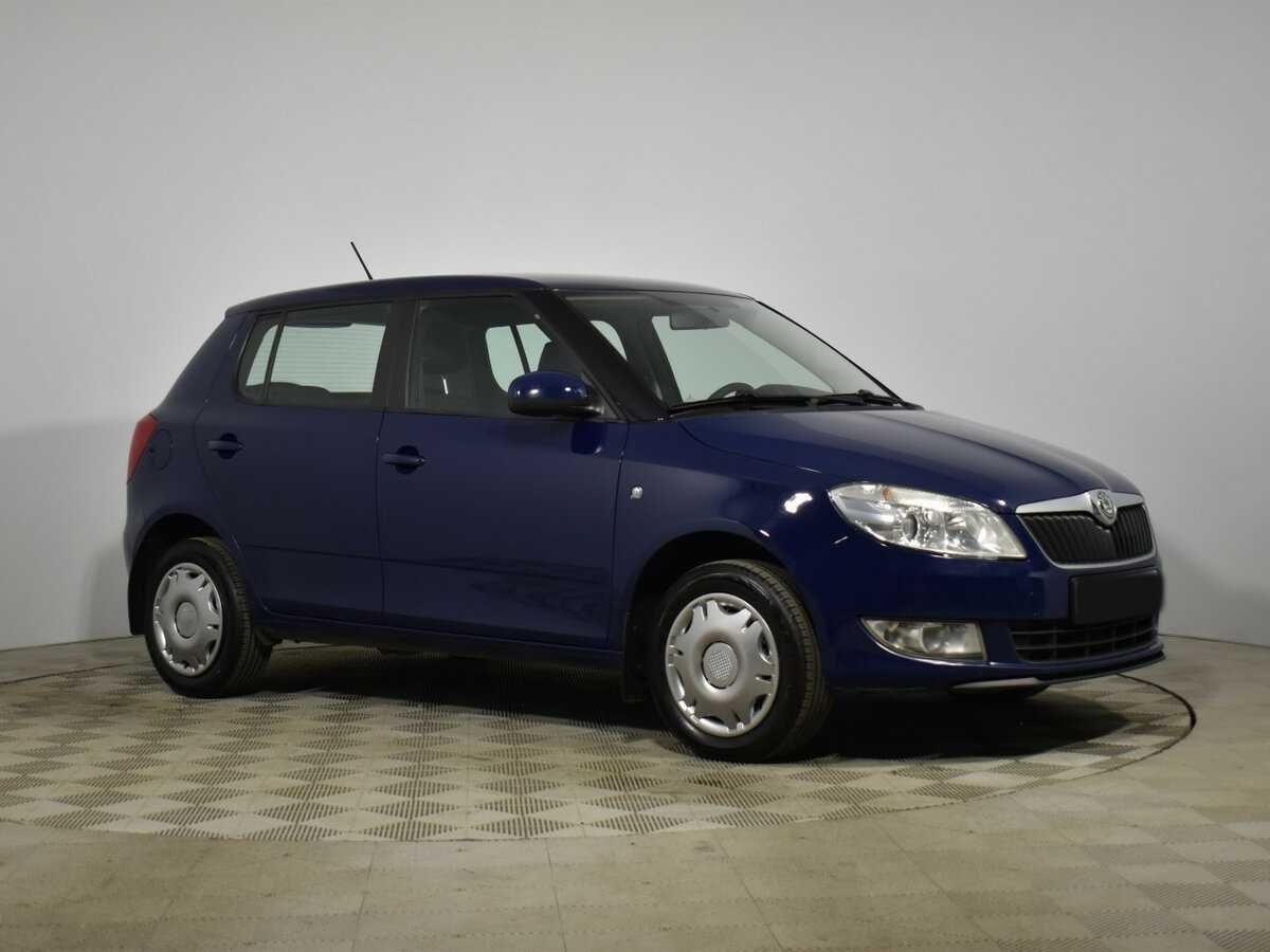 Skoda Fabia, 2012 - фото №3