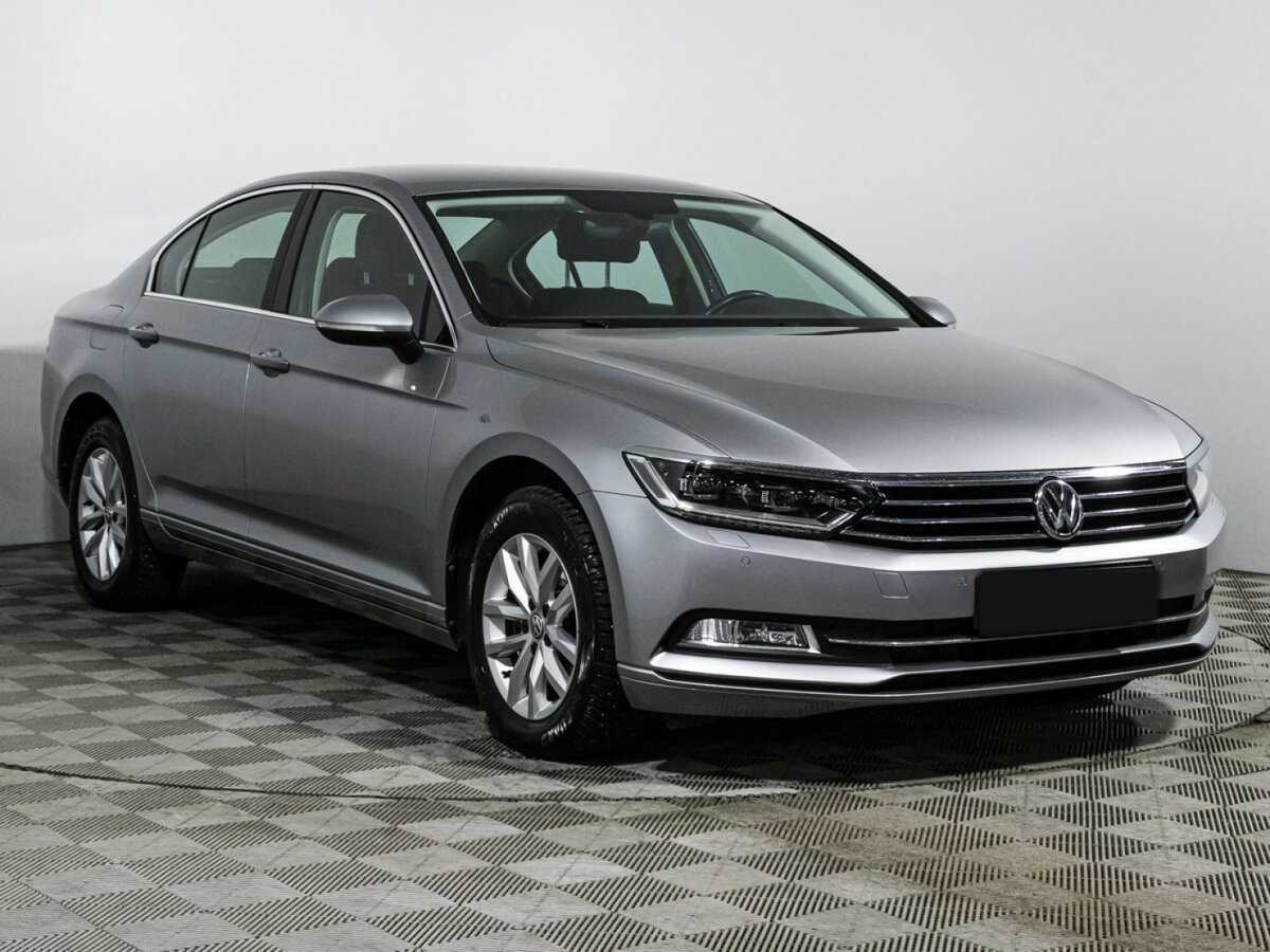 Volkswagen Passat, 2017 - фото №3