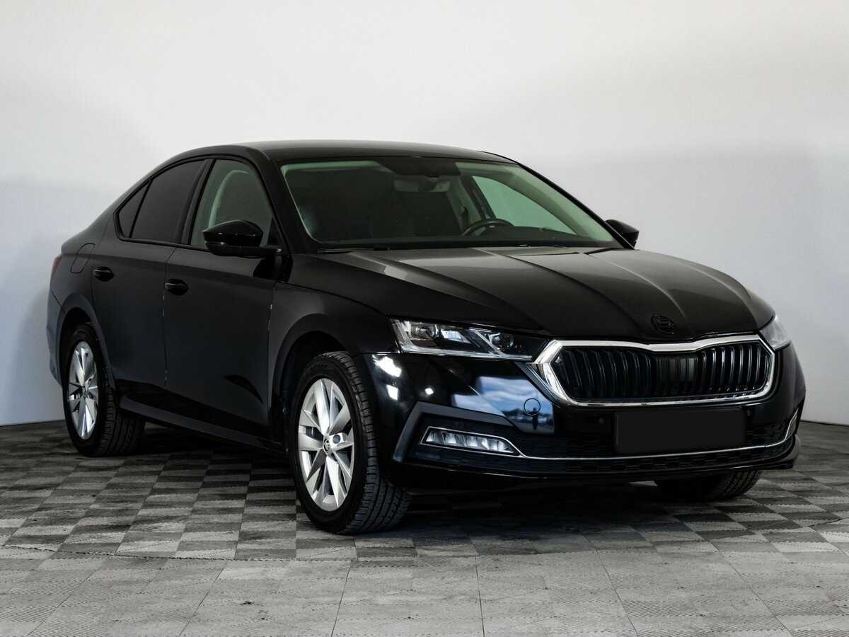 Skoda Octavia, 2021 - фото №3