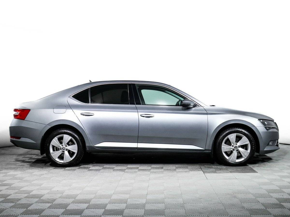 Skoda Superb, 2017 - фото №4