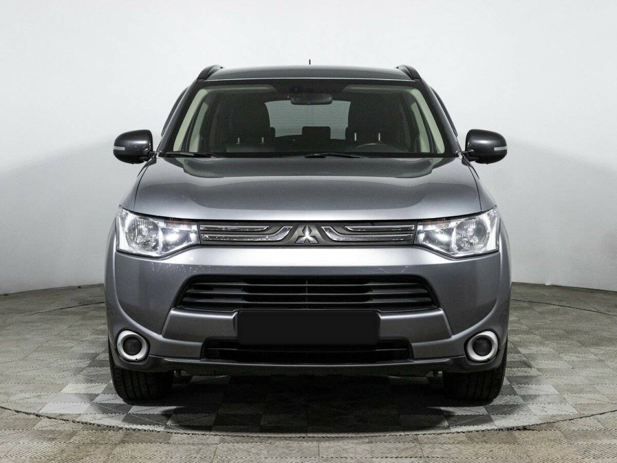 Mitsubishi Outlander, 2012 - фото №2