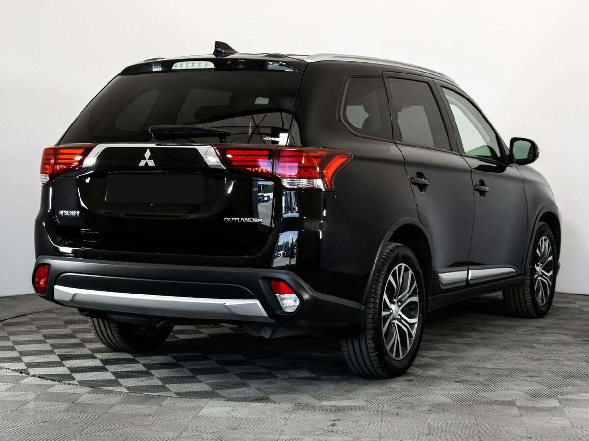 Mitsubishi Outlander, 2018 - фото №4