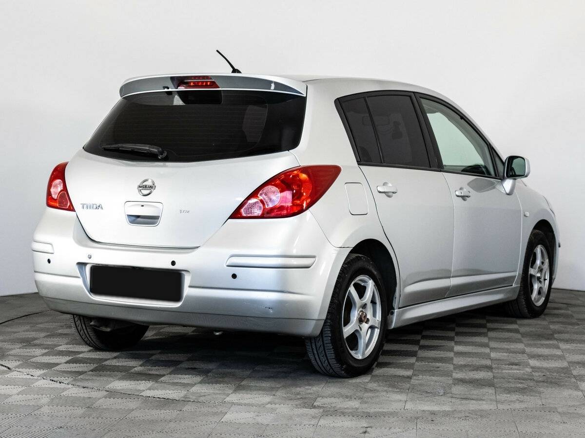 Nissan Tiida, 2013 - фото №4