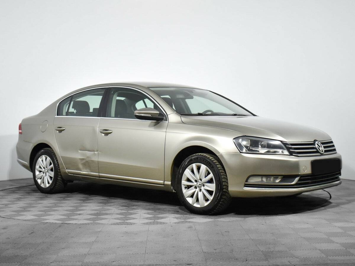 Volkswagen Passat, 2012 - фото №3