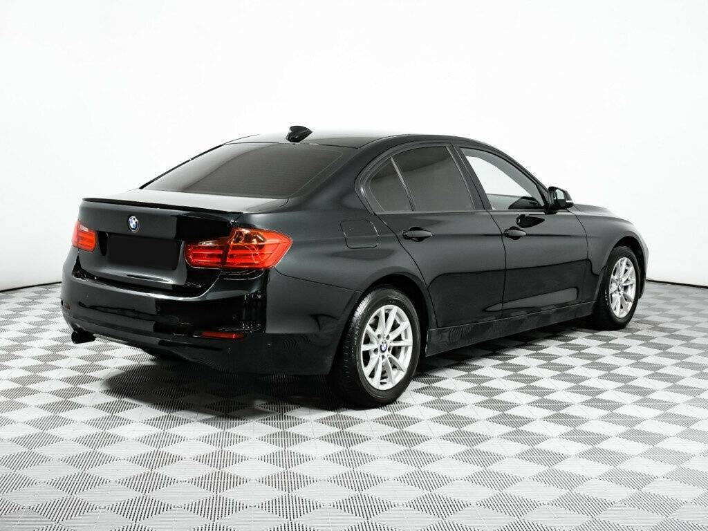 BMW 3 серии 316i, 2015 - фото №4