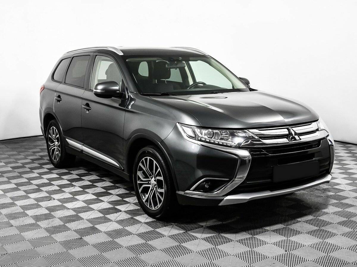 Mitsubishi Outlander, 2018 - фото №3