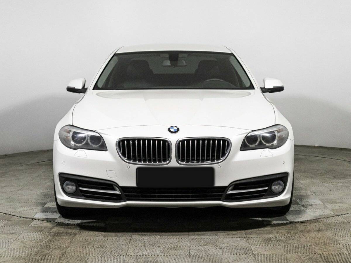 BMW 5 серии 520i, 2014 - фото №2