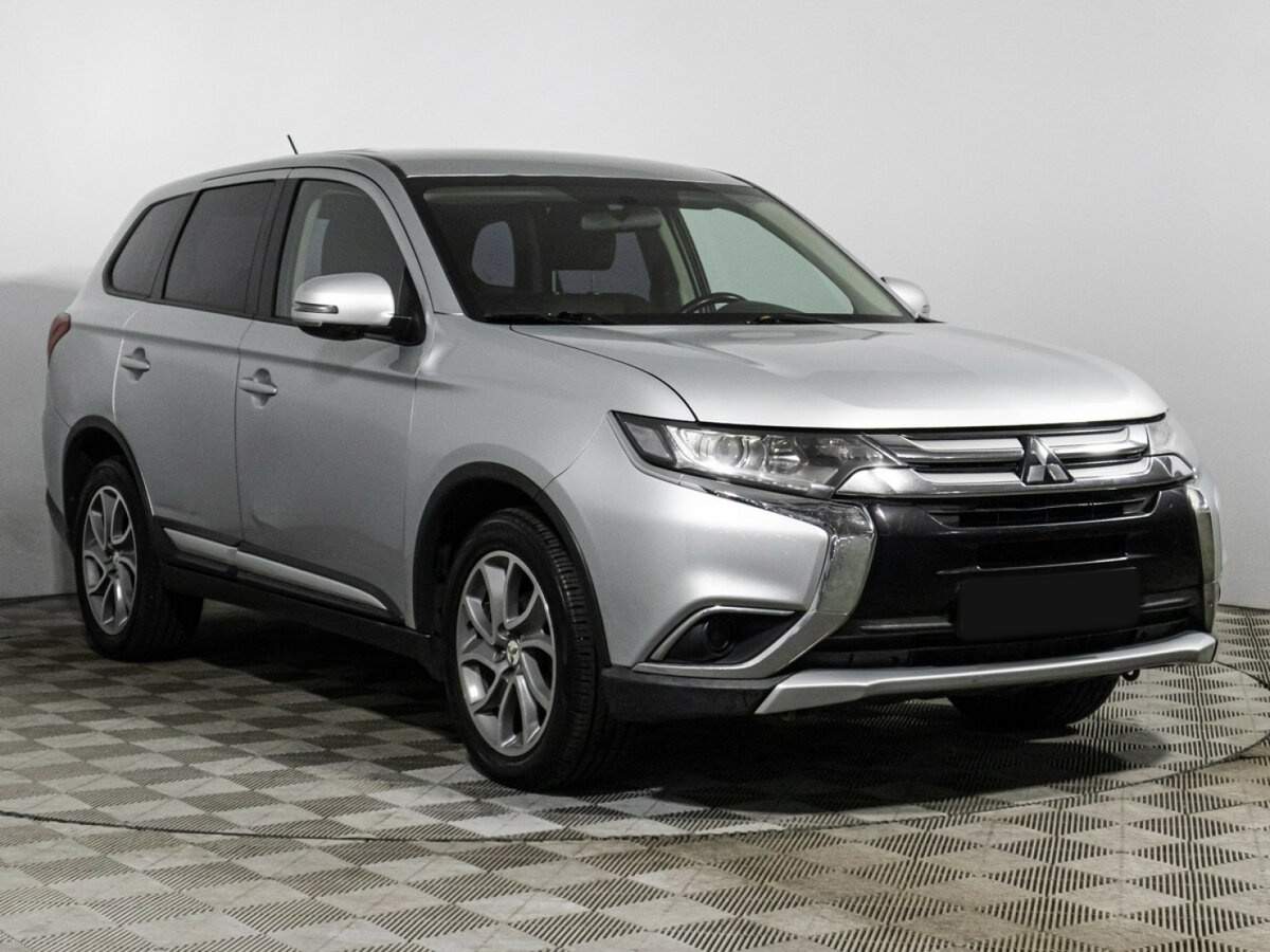 Mitsubishi Outlander, 2016 - фото №3