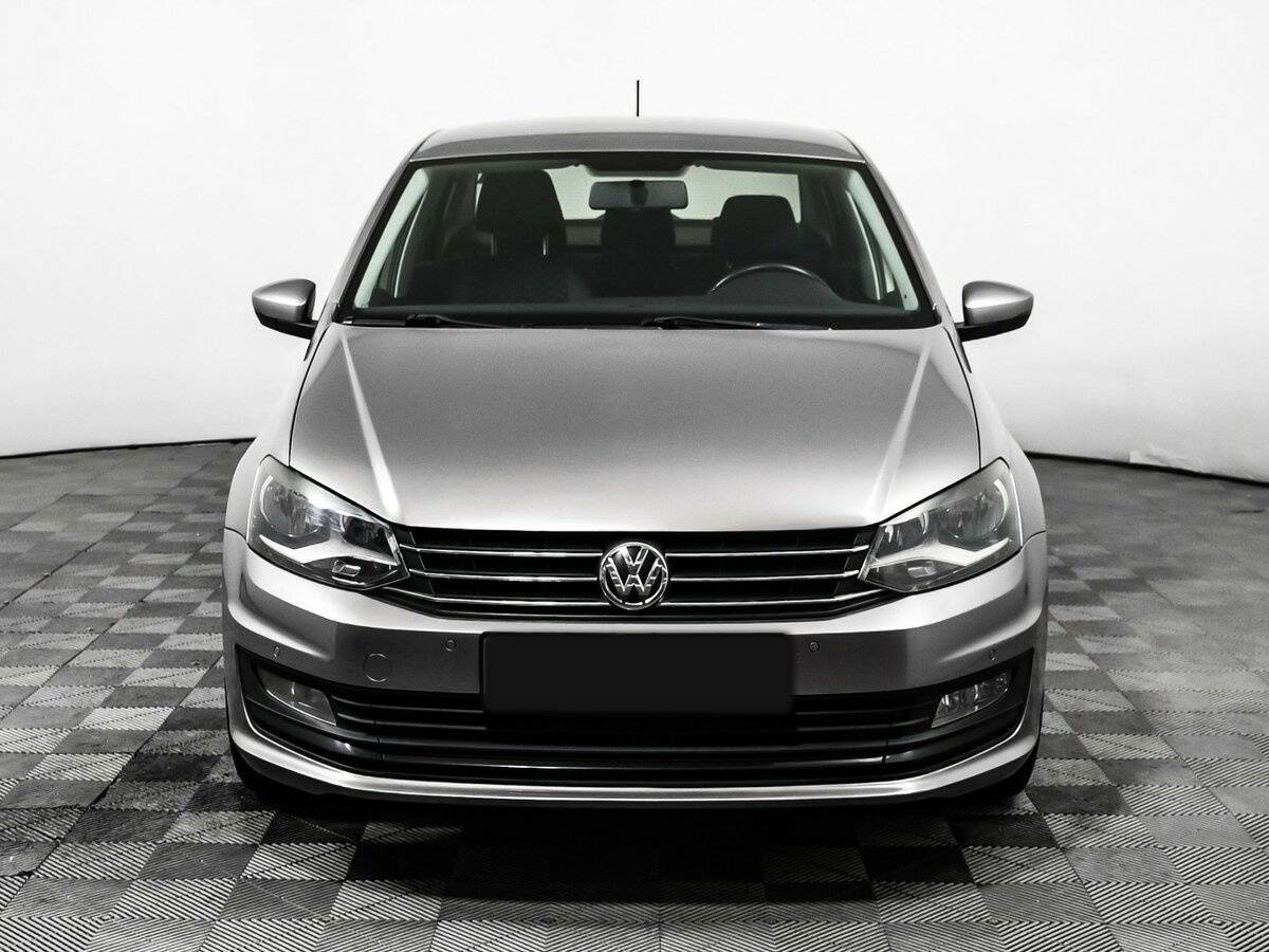 Volkswagen Polo, 2018 - фото №2