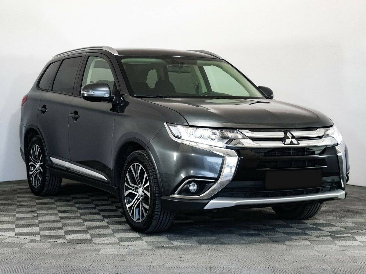 Mitsubishi Outlander, 2018 - фото №3