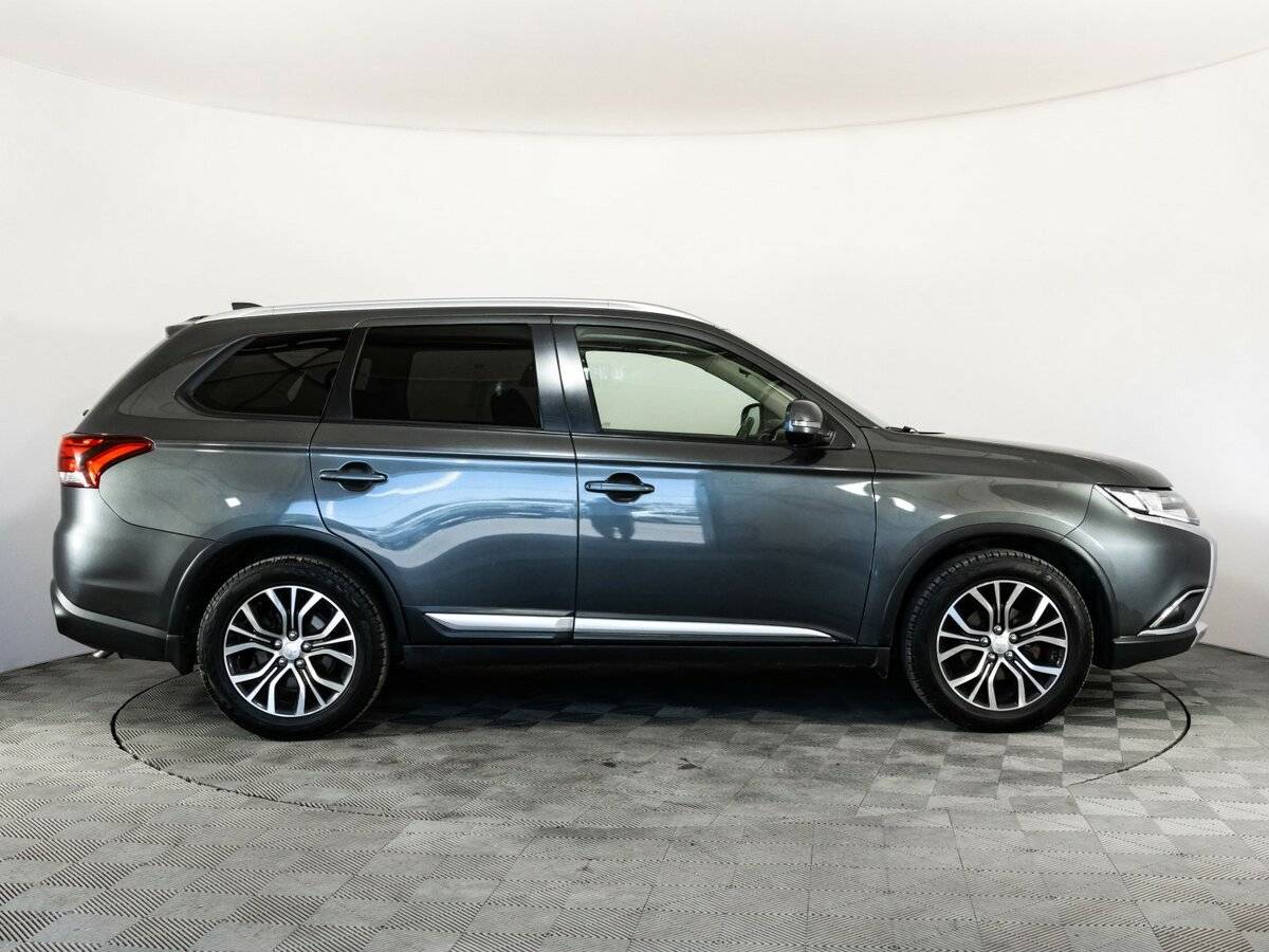 Mitsubishi Outlander, 2018 - фото №4