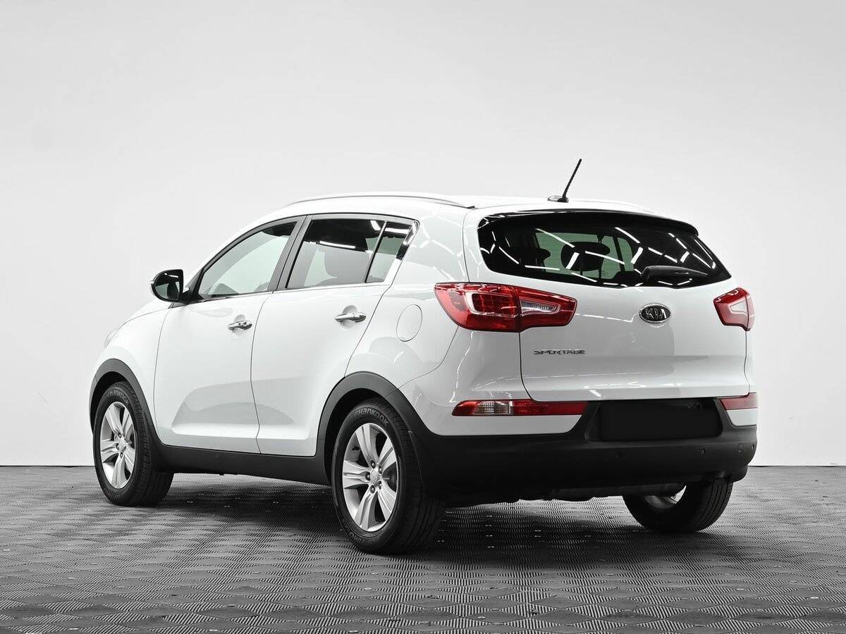 Kia Sportage, 2012 - фото №2