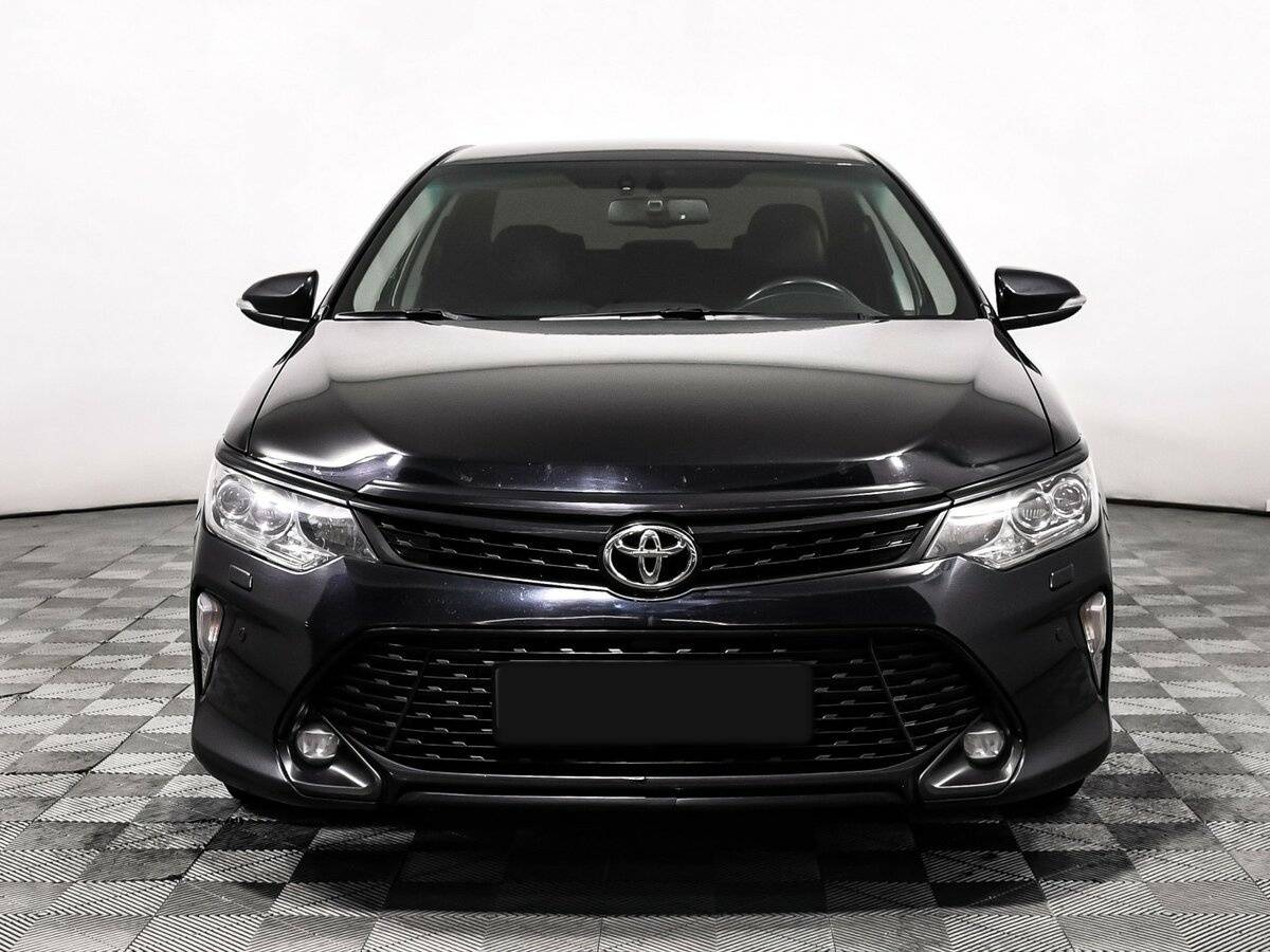 Toyota Camry, 2017 - фото №2