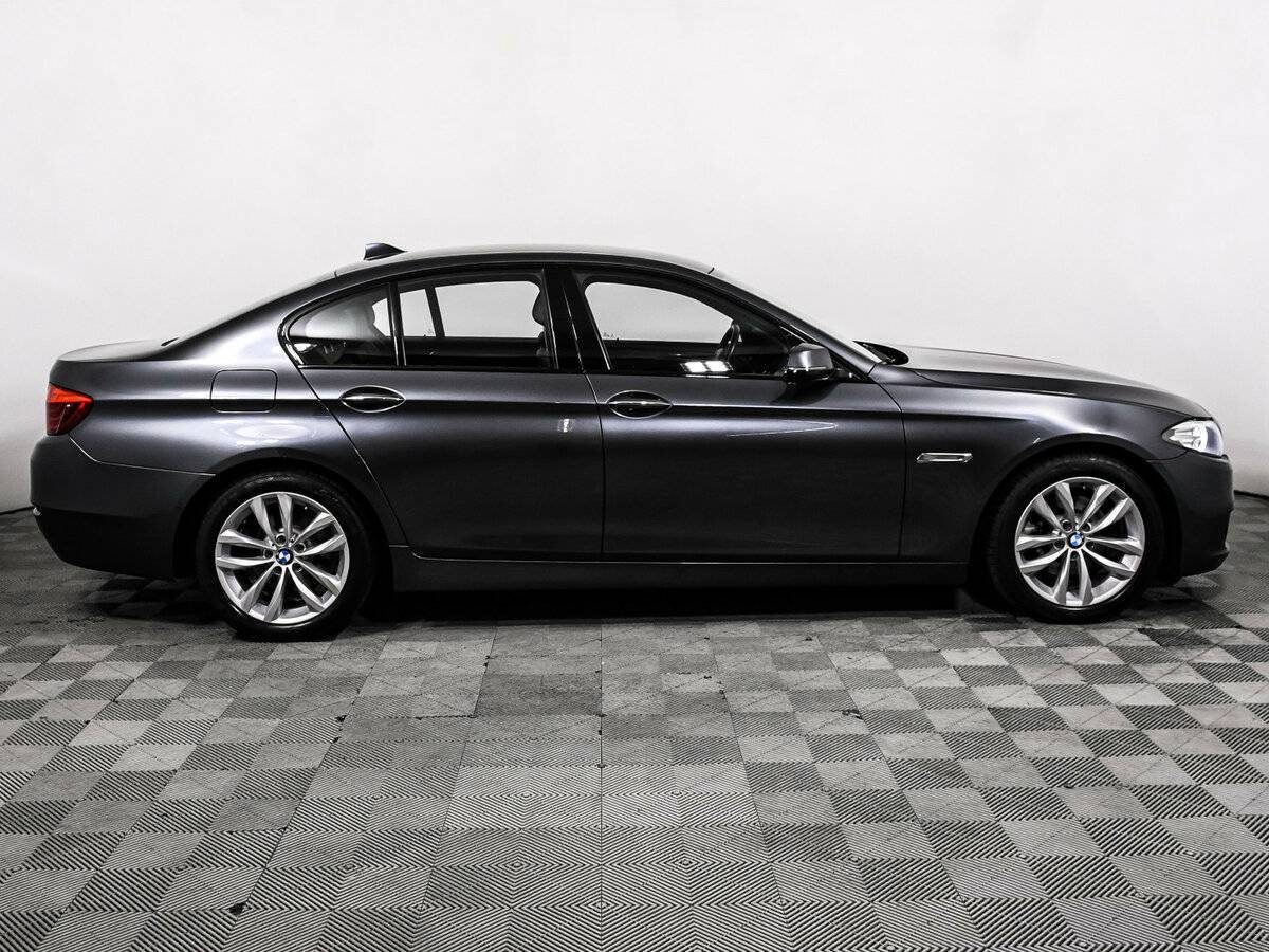 BMW 5 серии 520i, 2015 - фото №4