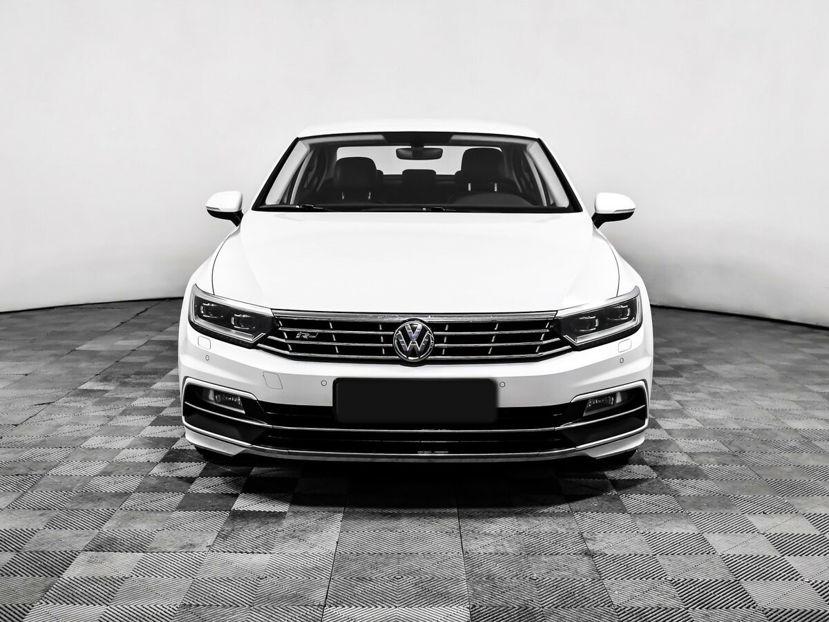Volkswagen Passat B8, 2018 - фото №2