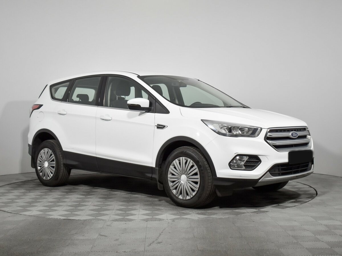 Ford Kuga II Рестайлинг, 2019 - фото №3
