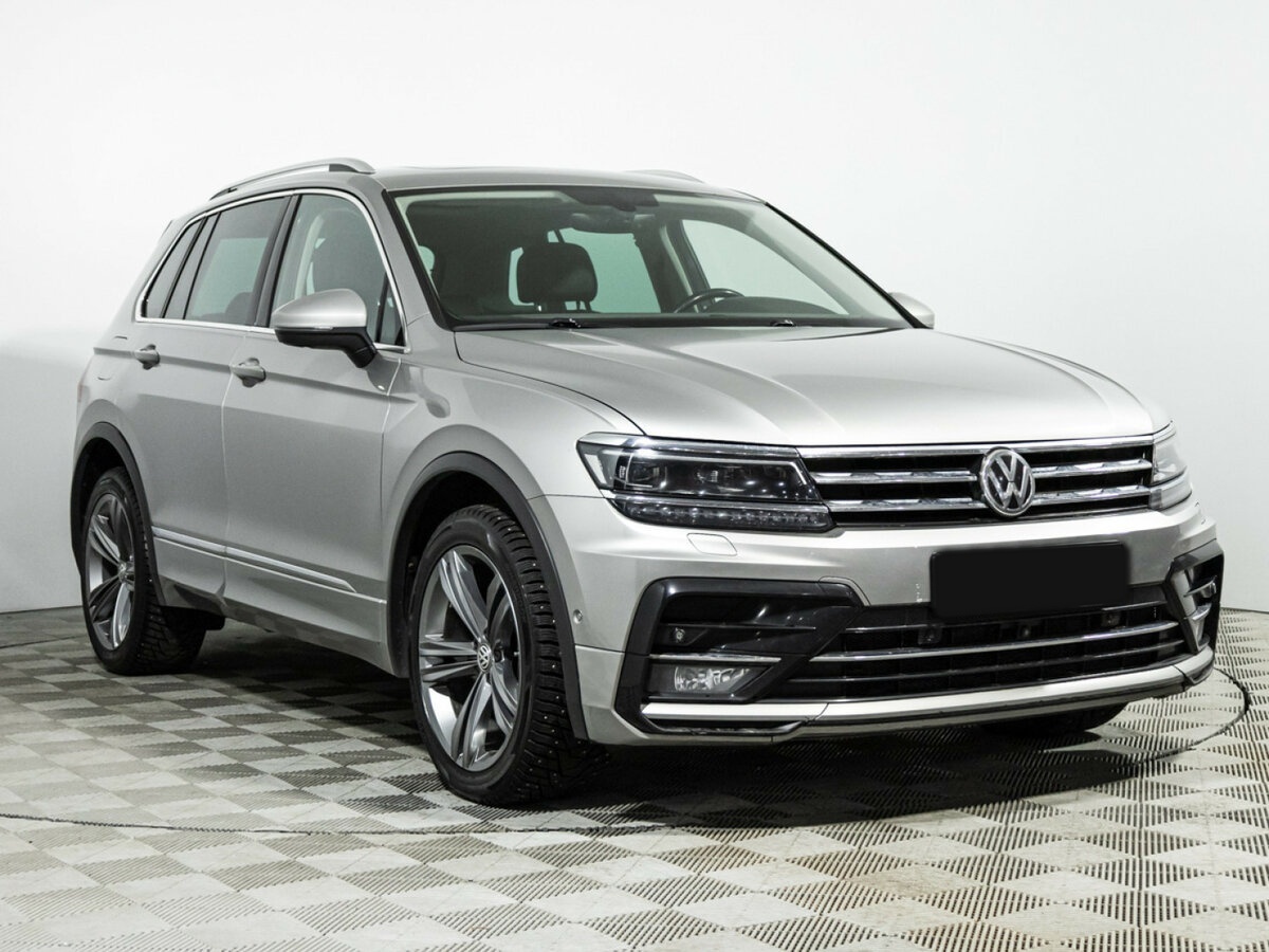 Volkswagen Tiguan II, 2018 - фото №3