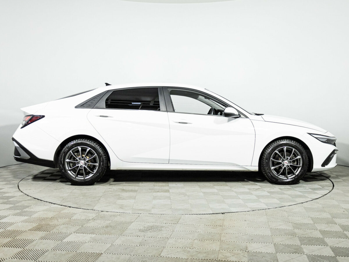 Hyundai Elantra VII (CN7) Рестайлинг, 2023 - фото №4