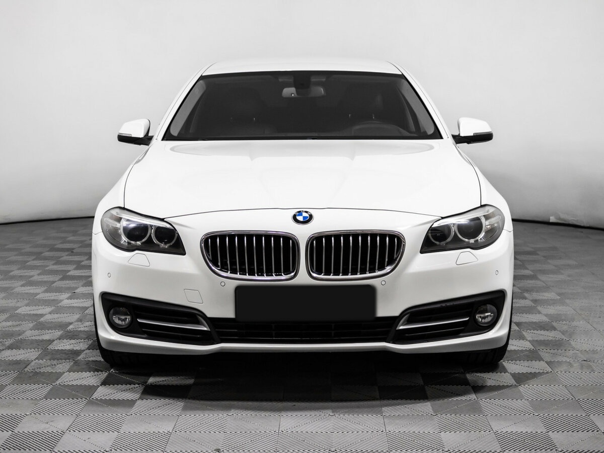 BMW 5 серии 520i VI (F10/F11/F07) Рестайлинг, 2015 - фото №2