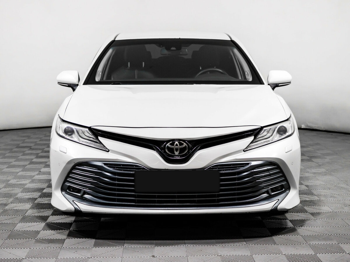 Toyota Camry VIII (XV70), 2019 - фото №2