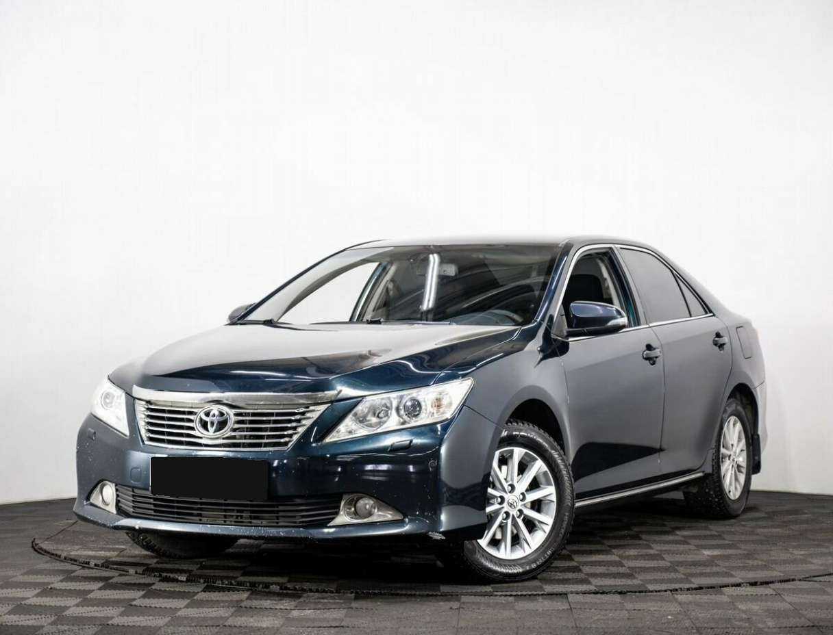 Toyota Camry, 2014