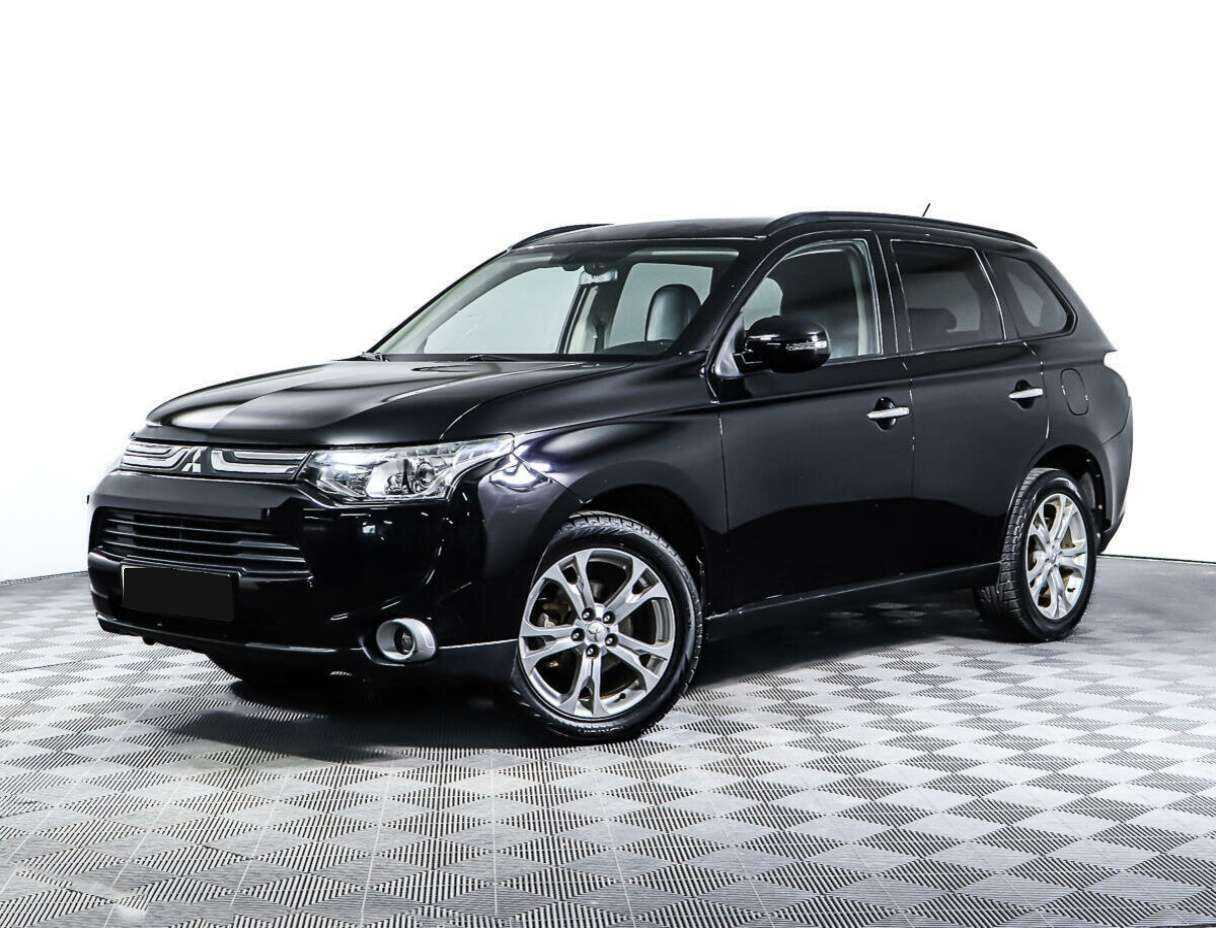 Mitsubishi Outlander, 2012