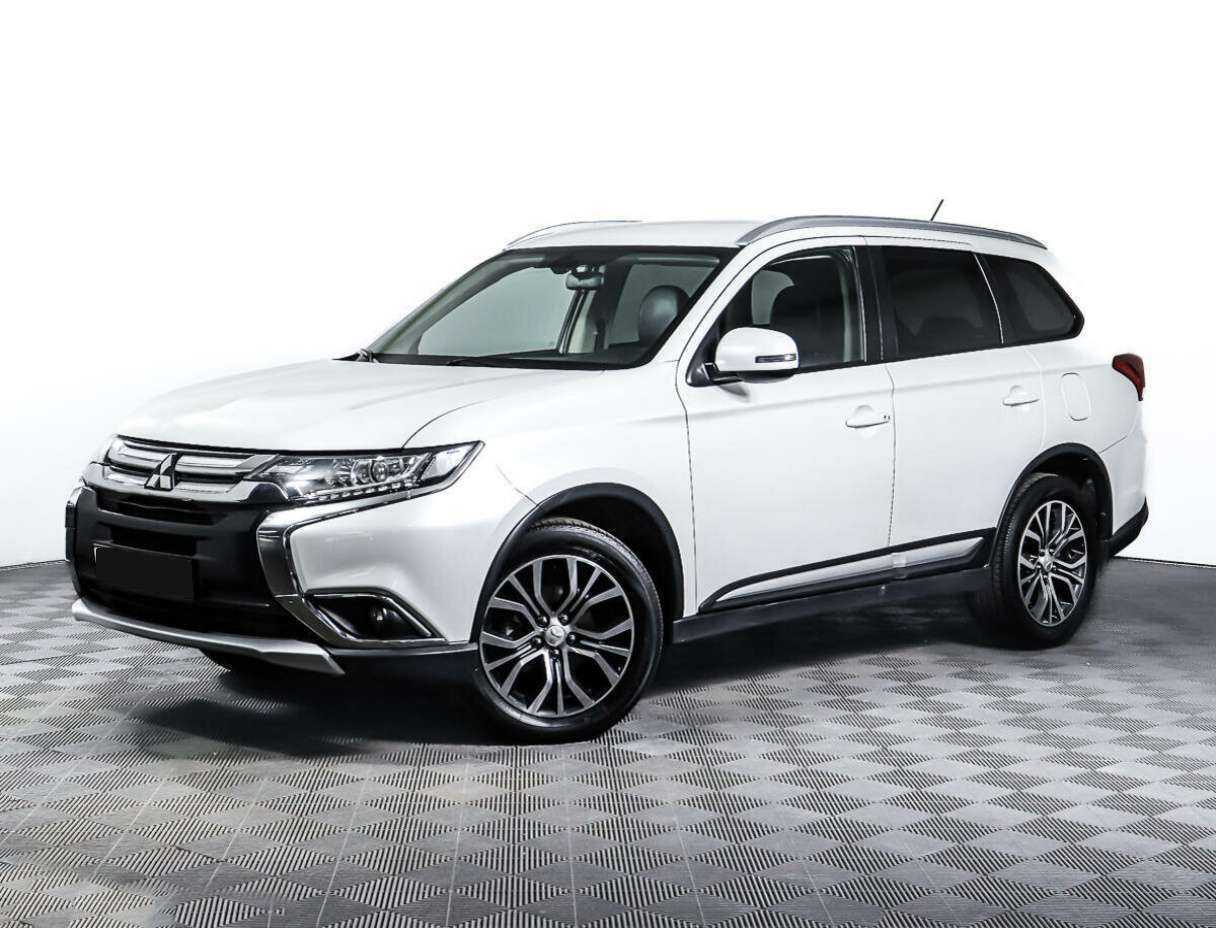 Mitsubishi Outlander, 2016