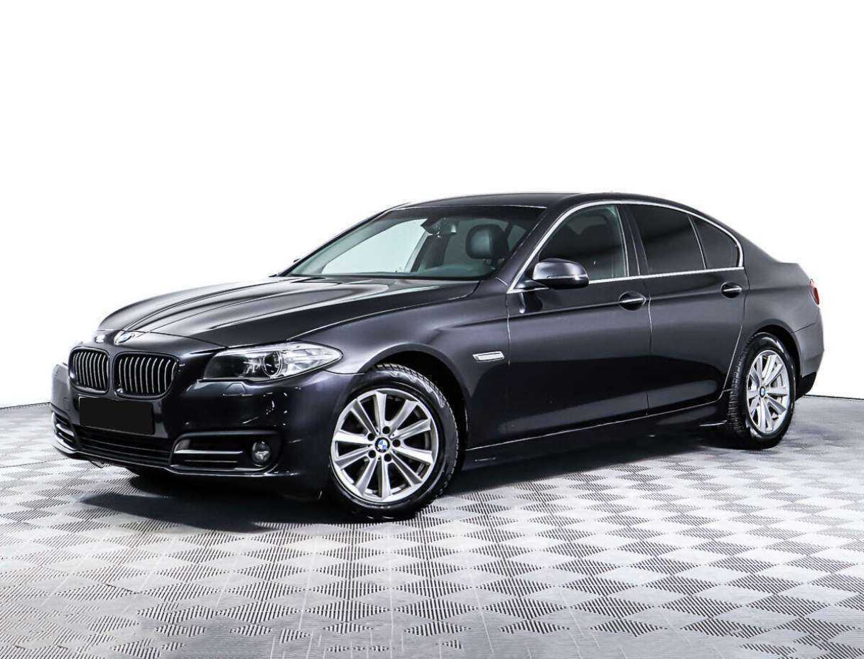 BMW 5 серии 520i, 2015