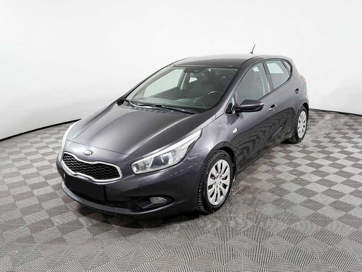 Kia Ceed, 2013