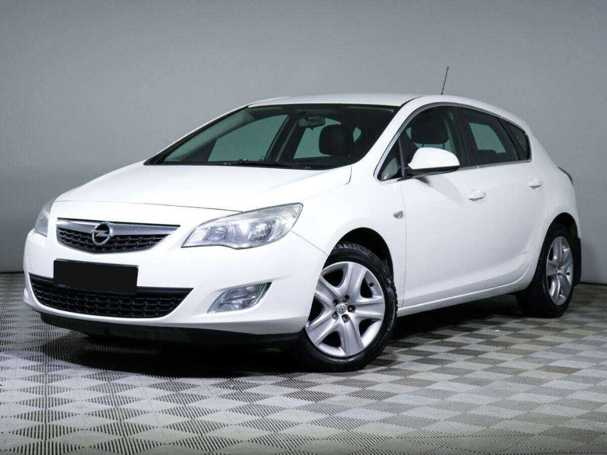Opel Astra, 2012