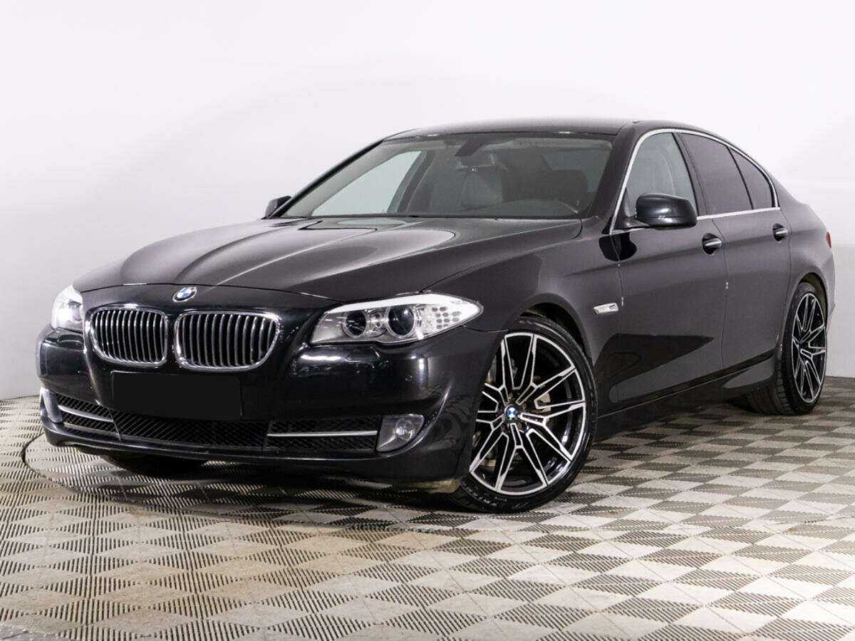 BMW 5 серии 528i, 2012