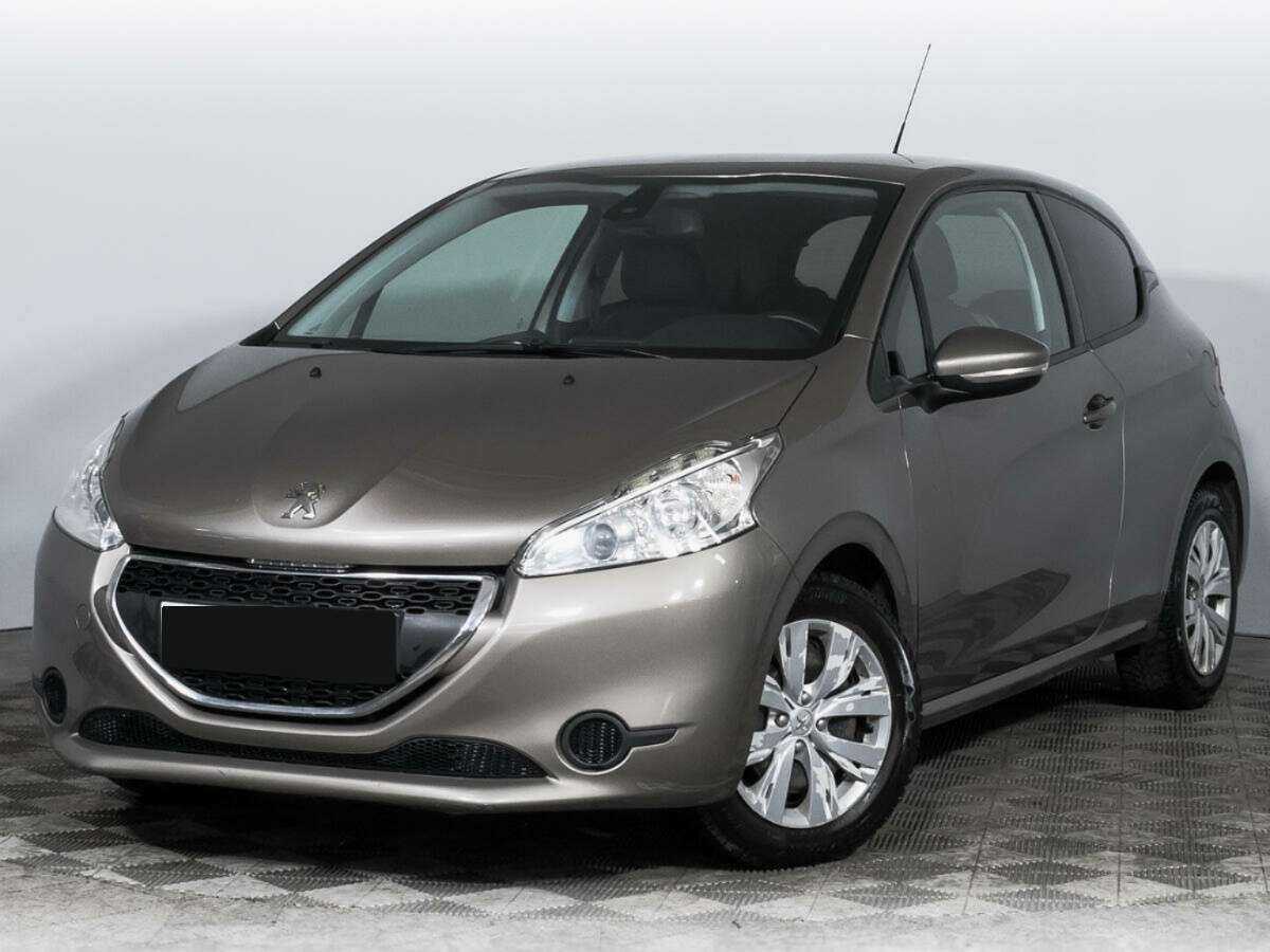 Peugeot 208, 2013