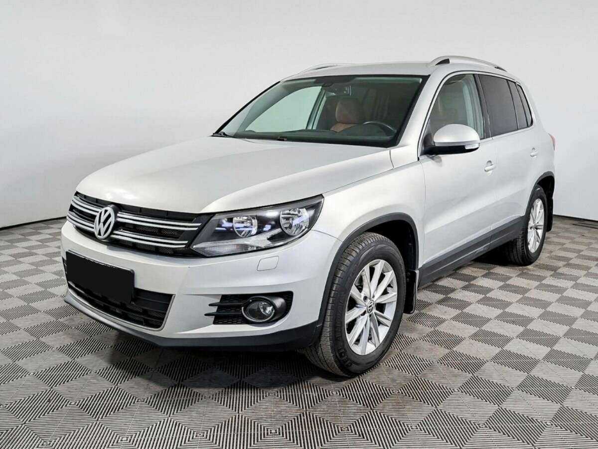 Volkswagen Tiguan, 2012