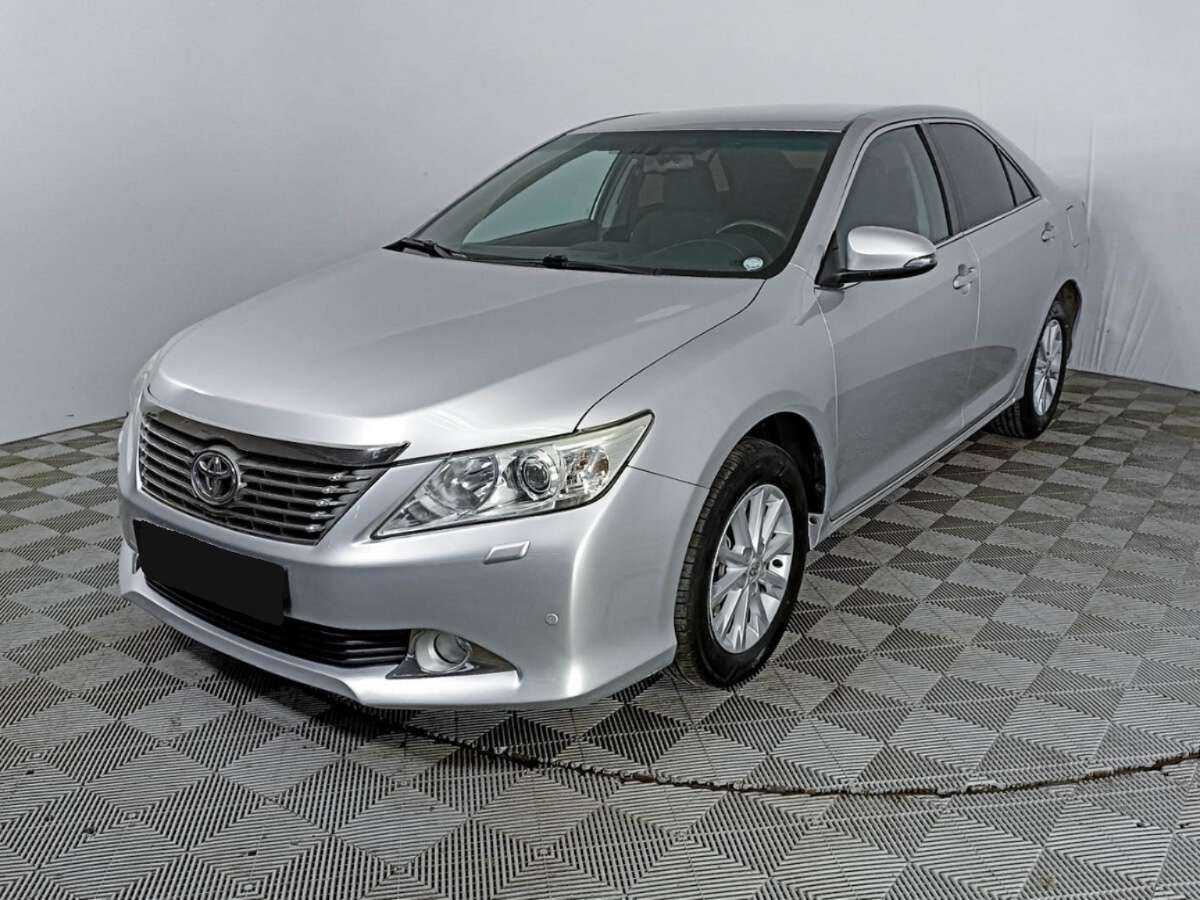 Toyota Camry, 2012