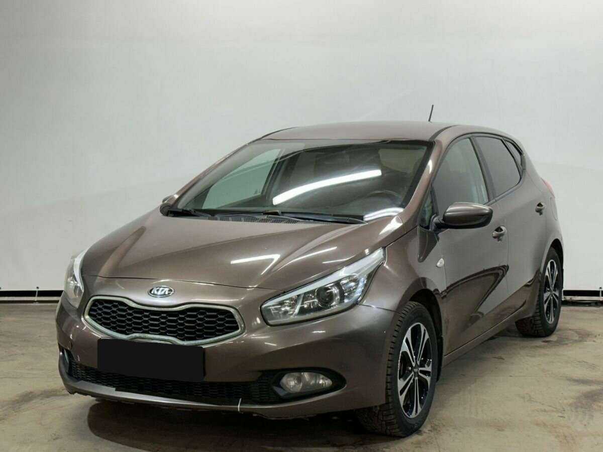 Kia Ceed, 2013