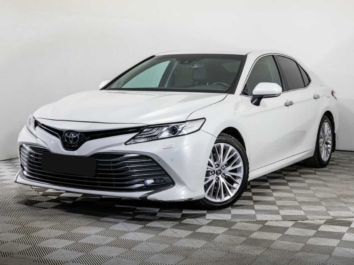 Toyota Camry, 2018