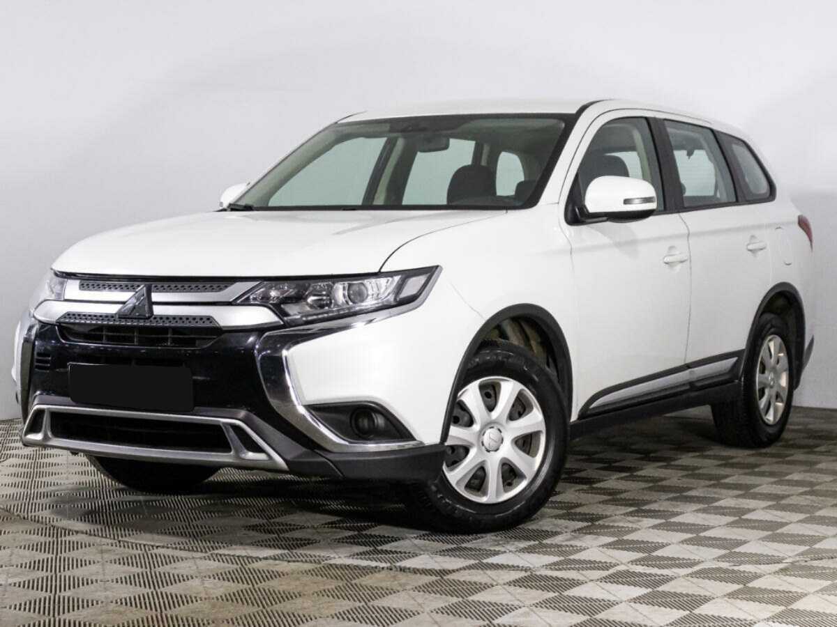 Mitsubishi Outlander, 2020