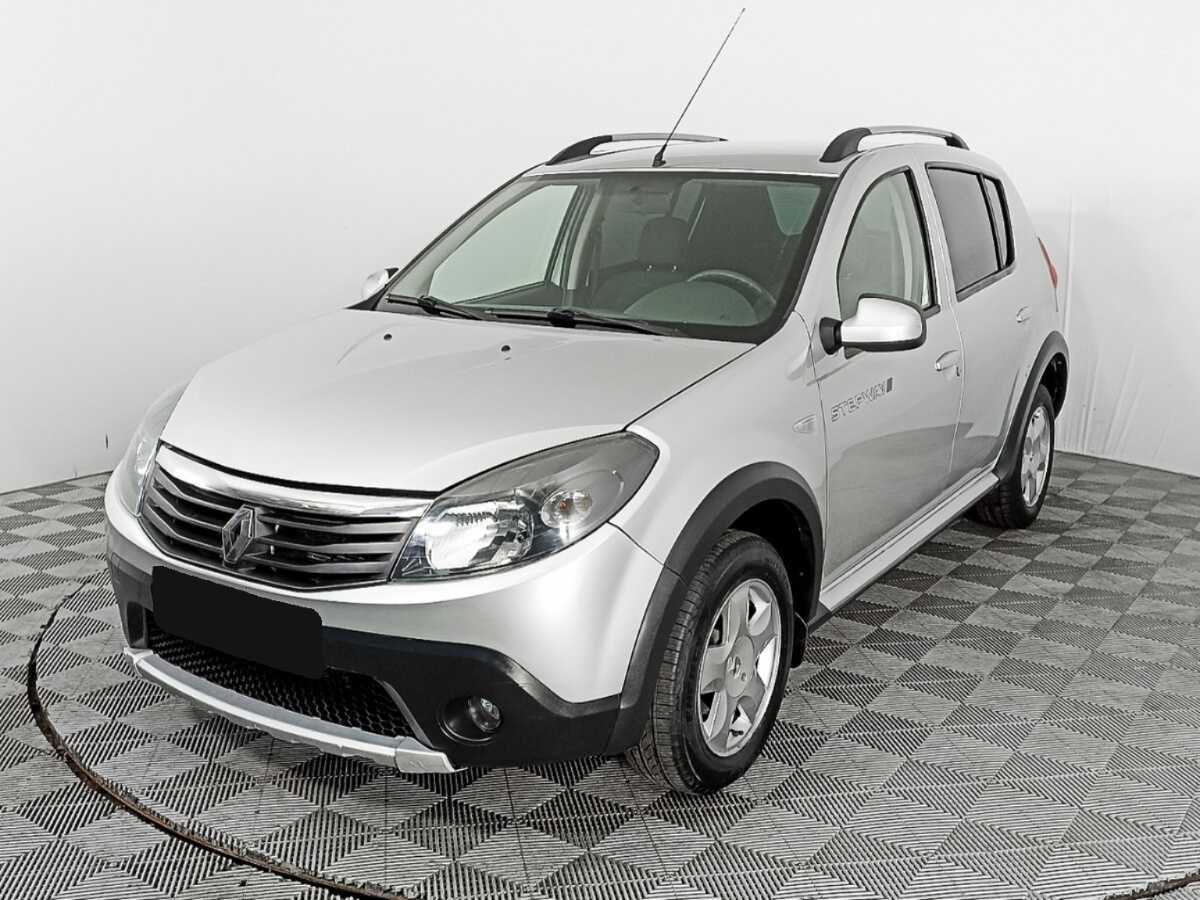 Renault Sandero Stepway, 2013
