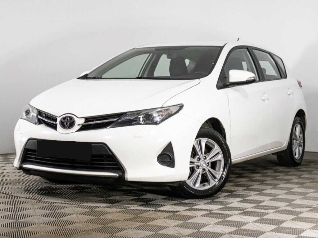 Toyota Auris, 2014