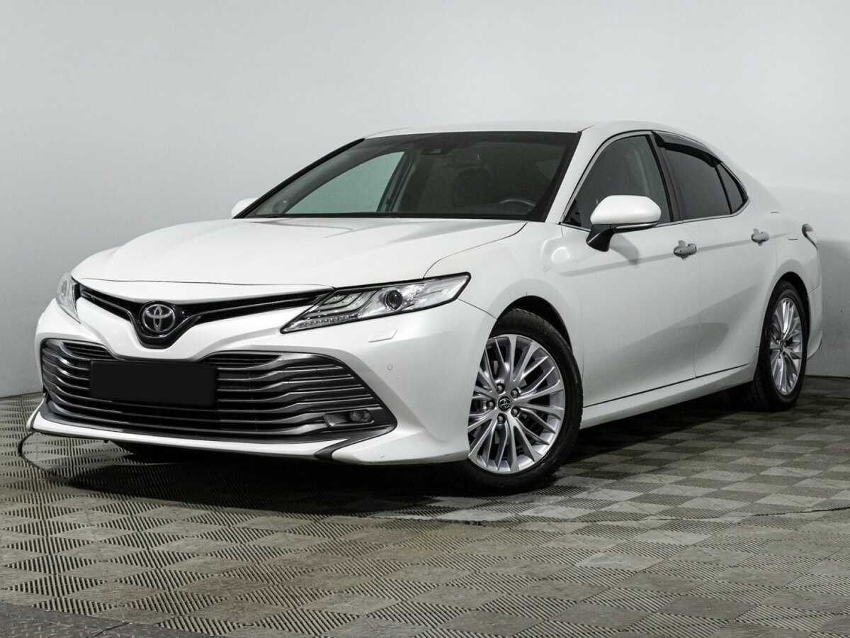 Toyota Camry, 2018