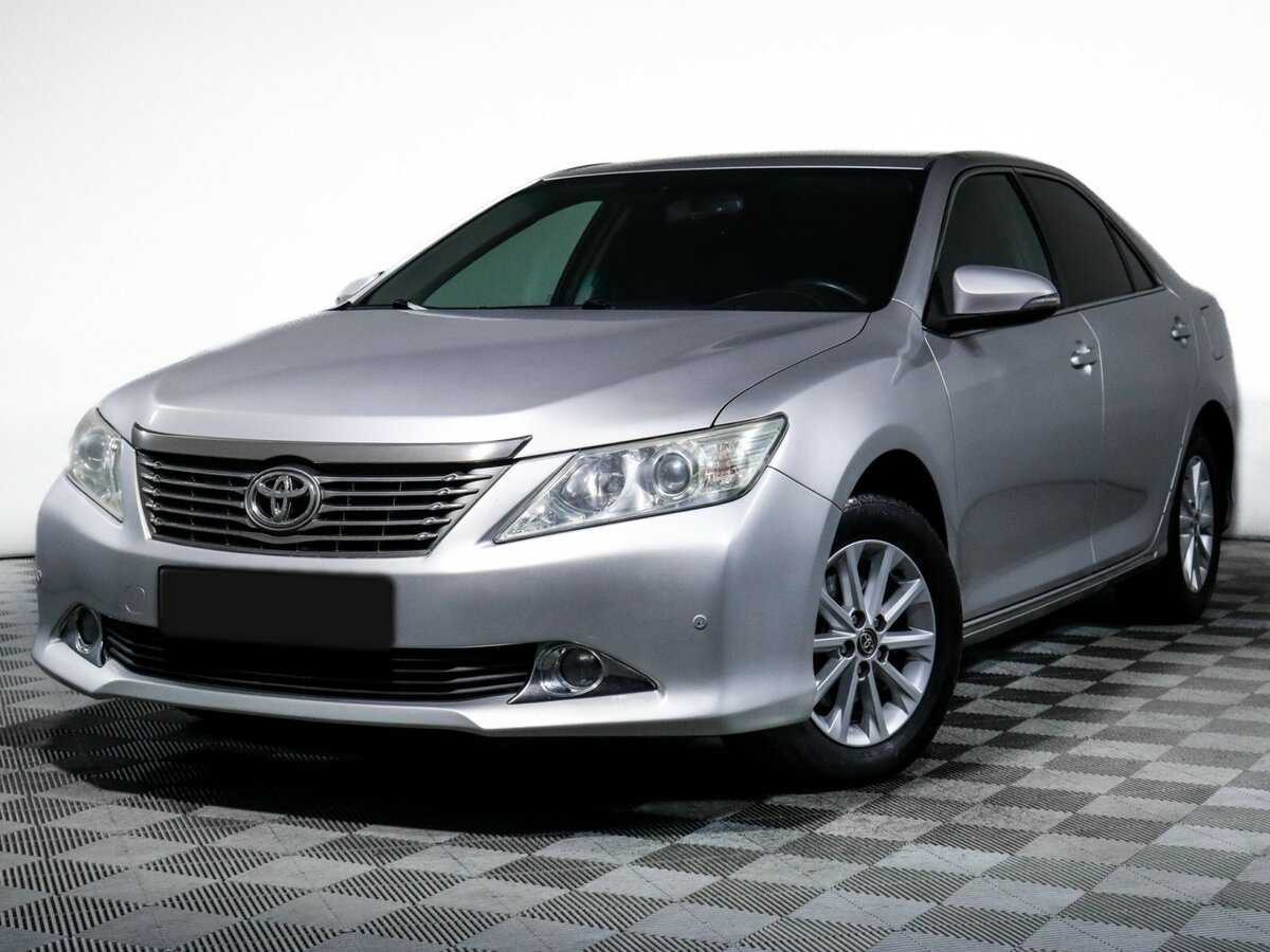 Toyota Camry, 2013