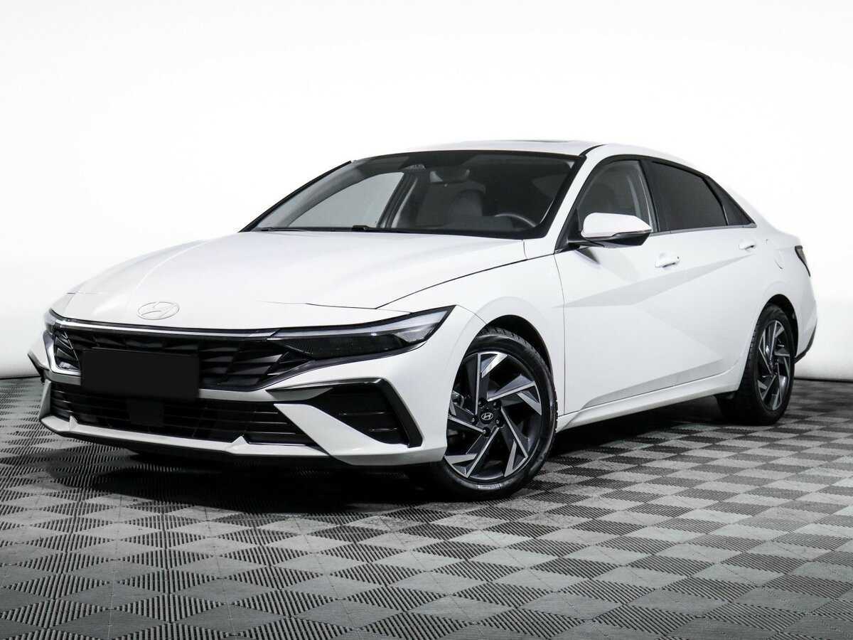 Hyundai Elantra, 2023